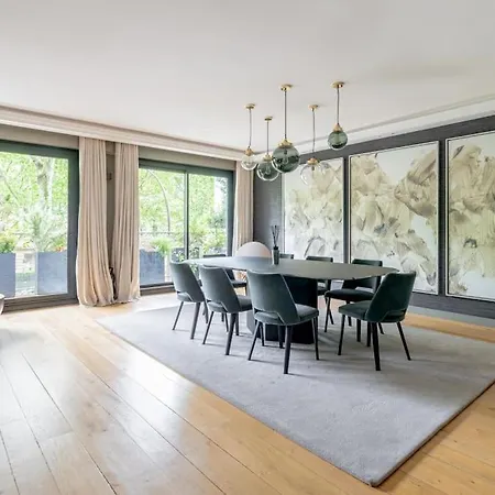 Superb 2-beds Apt With Ac In 16th Paris
